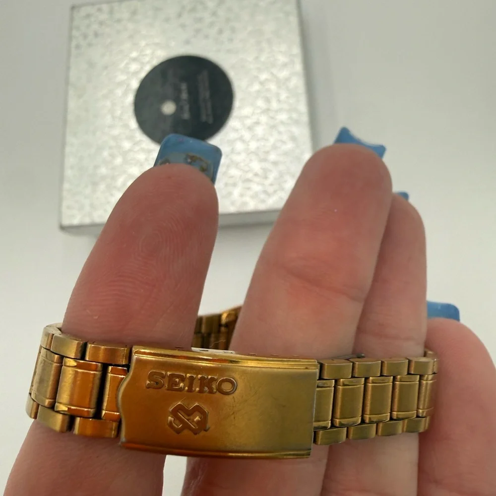 Disney elegant gold